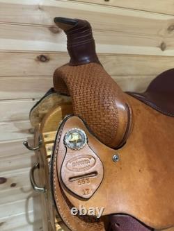 17 Dakota Saddlery Western Roping Saddle Model 553