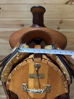 17 Dakota Saddlery Western Roping Saddle Model 553