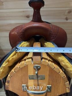 17 Dakota Saddlery Western Trail Saddle Model 350L