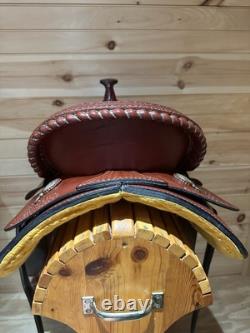 17 Dakota Saddlery Western Trail Saddle Model 350L