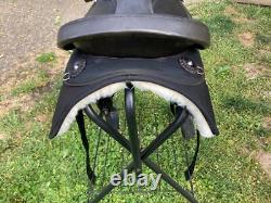 17 Fabtron Synthetic Cordura and Leather Lightweight Western Saddle 7113- Black
