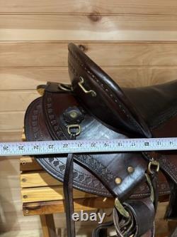 17 Imus 4Beat Gaited Endurance Trail Saddle