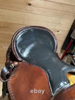 17 Imus 4Beat Gaited Endurance Trail Saddle