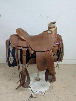 17 Inch Used McCall Saddlery Northwest Wade Western Saddle 1027-10851