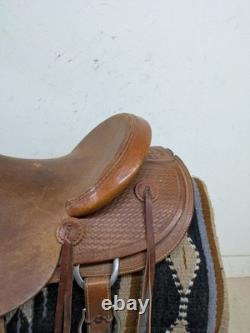 17 Inch Used McCall Saddlery Northwest Wade Western Saddle 1027-10851