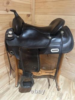 17 Tex Tan Hereford Tex-Flex Western Trail Saddle Model 08TF402B7