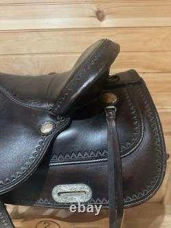 17 Tex Tan Hereford Tex-Flex Western Trail Saddle Model 08TF402B7