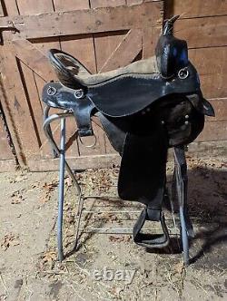 17 Western Trail Saddle