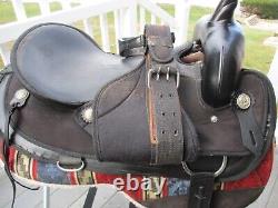 17'' black abetta Original Western trail saddle regular QH BARS