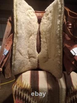 17in Roping Saddle With 7 In Gullet