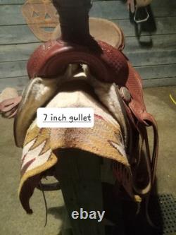 17in Roping Saddle With 7 In Gullet