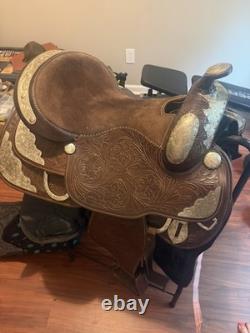 17in Western Show Saddle Unknown Maker Excellent Condition