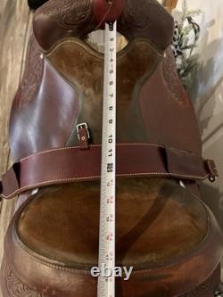 18 Circle Y Park and Trail Regular Tree Western Saddle Model 3825 Walnut 1992