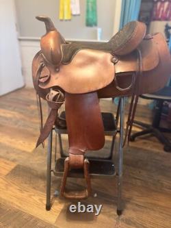 18 Inch work western saddle