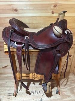 18 RW Bowman B-Light Silver Western Ranch Trail Saddle Model 9478