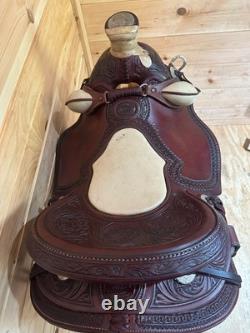 18 RW Bowman B-Light Silver Western Ranch Trail Saddle Model 9478