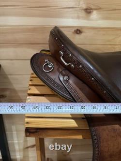 19 Double Creek Saddlery Buena Vista Saddle Model 104