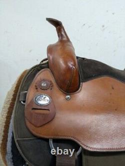 2-1277 15.5 inch Used Fabtron Western Draft Trail Saddle #7182