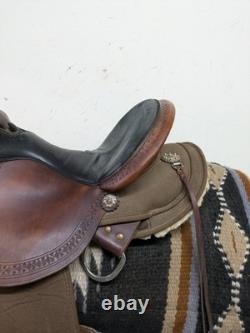 2-1318 Used 15 inch Circle Y High Horse Rosebud Western Trail Saddle Extra Wide