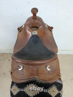 2-1359 15.5 inch Used Rockin' R Western Trail Saddle