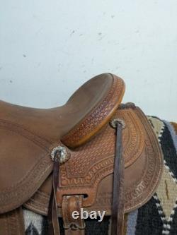 2-1390 16 inch Used Courts Saddlery Western Ranch Colt Starter Saddle