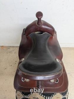 2-1407 16 inch Used Courts Saddlery Western Trail Saddle 97001B