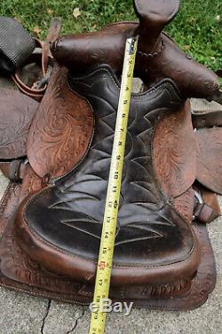 2 pcs Vintage Western Horse Saddles Red Ranger Saddlery Size 15