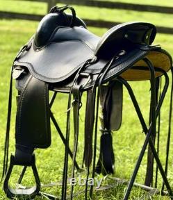 2024 Circle Y Omaha 16 Flex2 Trail Endurance Saddle-Hornless-Wide Tree-Black