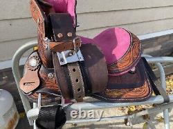 8 miniature horse Western saddle withpink suede seat