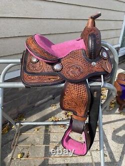 8 miniature horse Western saddle withpink suede seat