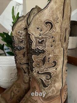 9 CORRAL Vintage Square Toe Boots Antique Saddle METAL CROSS C1167 Boho Crosses