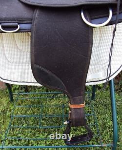 ABETTA Western Show Saddle 16.5 SILVER/Padded Seat GREAT