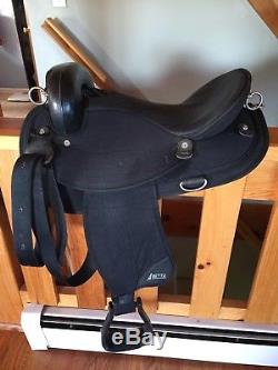 Abetta Endurance Saddle, 16 seat, ONLY 14 pounds
