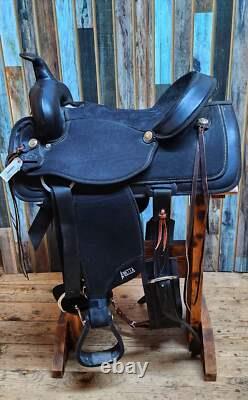 Abetta Western Saddle