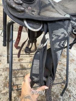 Abetta Western Saddle