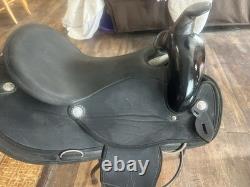 Abetta Western Saddle 16 inch