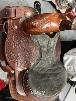 American Professional Western Leather Racing Saddle 16 Seat and 8 Gullet