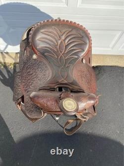 American Western Saddle 15 #1548 Silver accents Saddle Blanket Pad Girth Belts