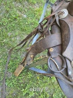 Antique High-Back Western Cowboy Saddle Tooled Leather Brass Horn Ranch