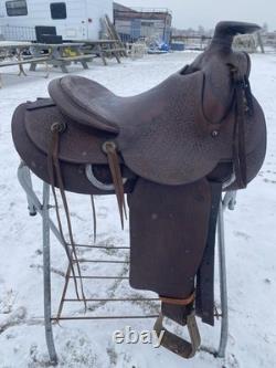 Antique/Vintage 14.5 Texas Tanning / TexTan slick seat roping saddle