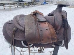 Antique/Vintage 14.5 Texas Tanning / TexTan slick seat roping saddle