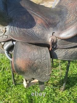 Antique/Vintage Western slick seat saddle 14