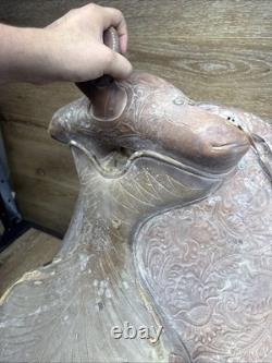 Antique Western Saddle For Restoration or Decor Antique Western Saddle For Restoration or Decor