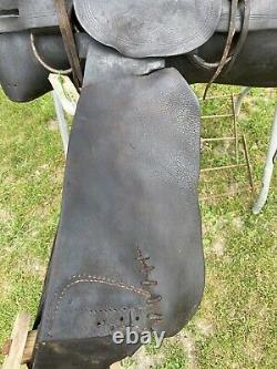 Antique/vintage 15 F. A. Meanea Western high back loop seat saddle