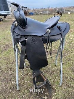 Antique /vintage/used 15.5 J. C. Higgins blk leather Western saddle withtapaderos