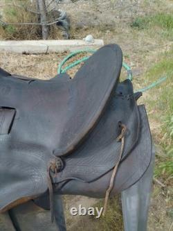 Antique western Collectible high back saddle FA Meana Brand