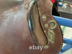 Australian Horse Saddle from Victoria Saddlery, The Legend, Great Condition