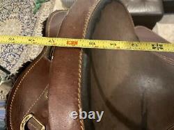 Australian Horse Saddle from Victoria Saddlery, The Legend, Great Condition