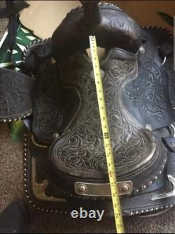 Awesome Western Saddle by Buffalo Saddlery