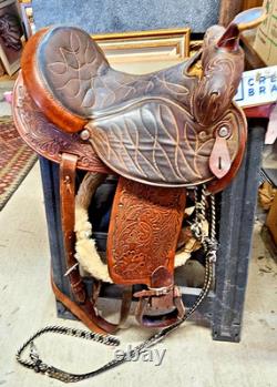 BEAUTIFUL TOOLED COMPLETE WESTERN LEATHER SADDLE CIRCLE Y BROWN 17 w BELTS +